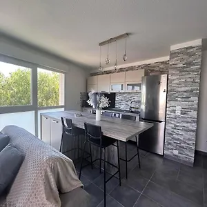  Appartement Appartement Frejus